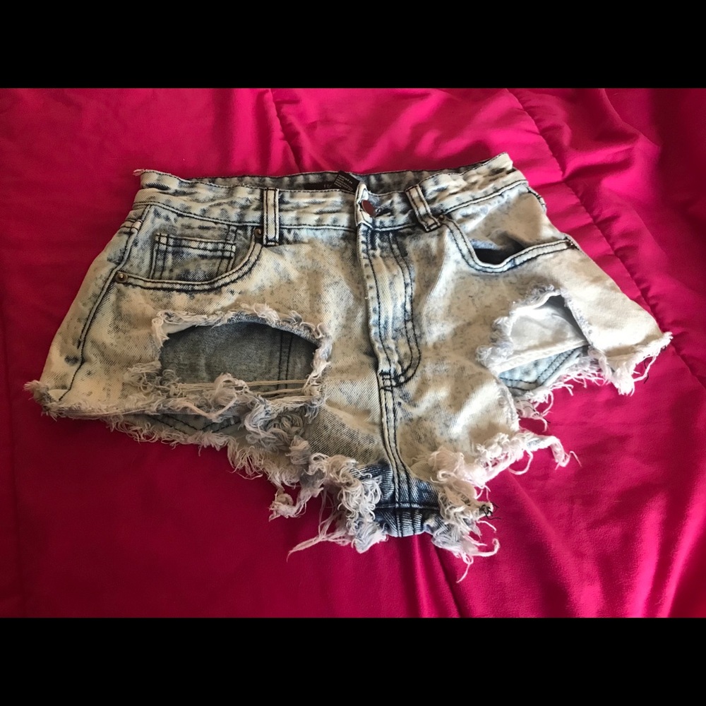 Acid wash ripped shorts